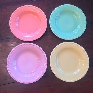 Set of 4 Pottery Barn Emma Plates